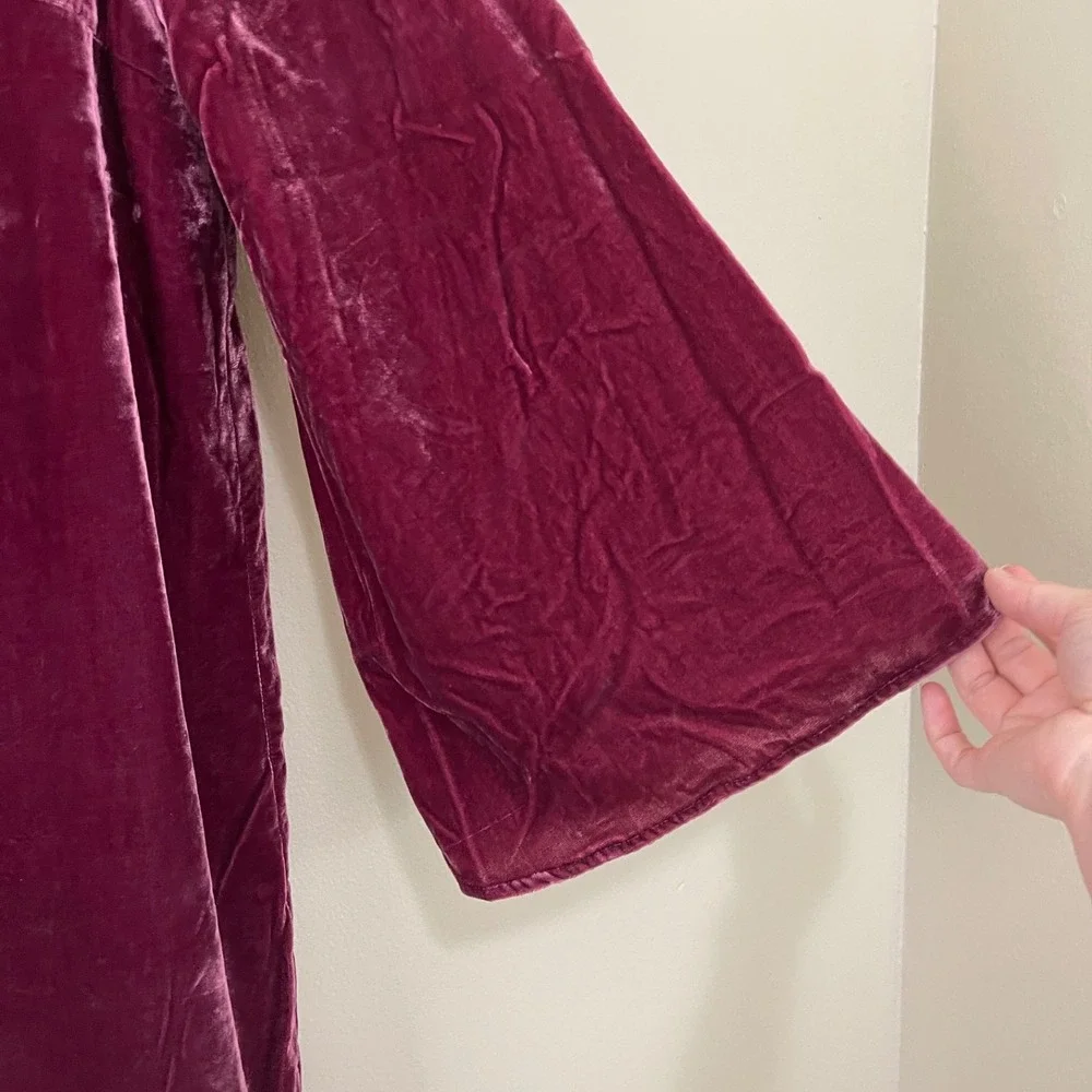 ModCloth Dress Small Burgundy‎ Velvet Bell Sleeve Witchy Gothic Holiday Party